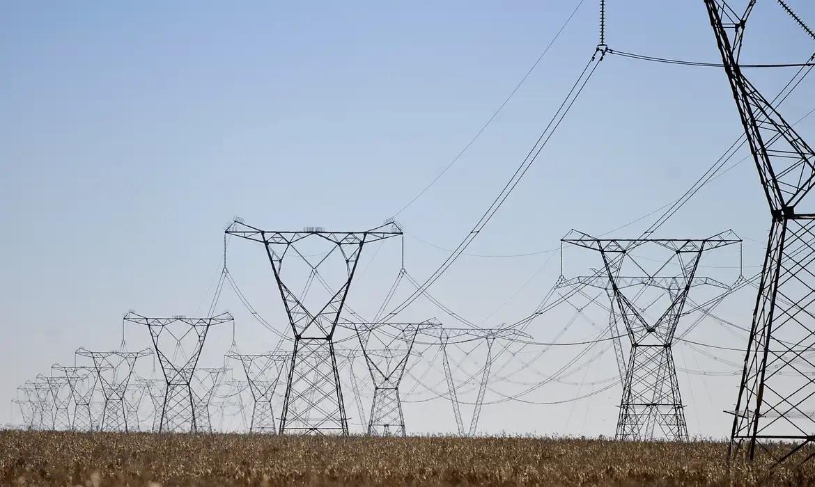 MME abre consulta pública do Plano Decenal de Expansão de Energia 2036 — Agência Gov