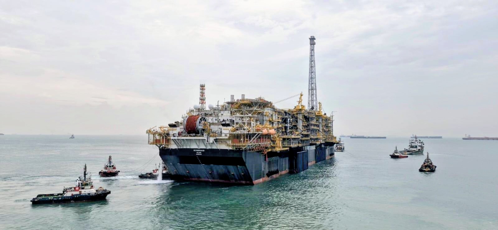 Participação de petroleiras estatais cresce no mundo e produção bate recorde no Brasil — Agência Gov